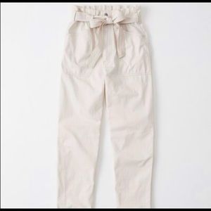 NWT Abercrombie light Khaki High Rise Paper Bag Tie Waist Pants